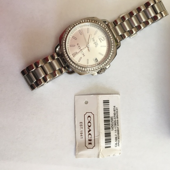 Coach Watch with Date and crystals around face - Picture 6 of 14